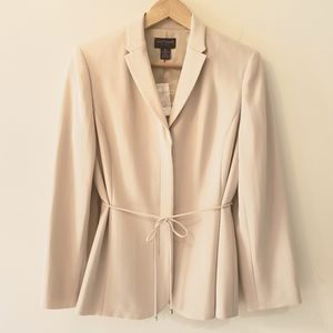 AnnTaylor Petite 2 Piece Suit Blazer 8P/Pants12P